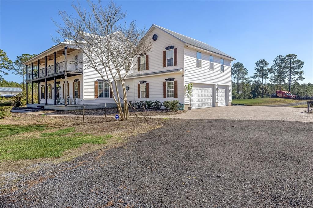 For Sale: $1,399,000 (6 beds, 4 baths, 4331 Square Feet)