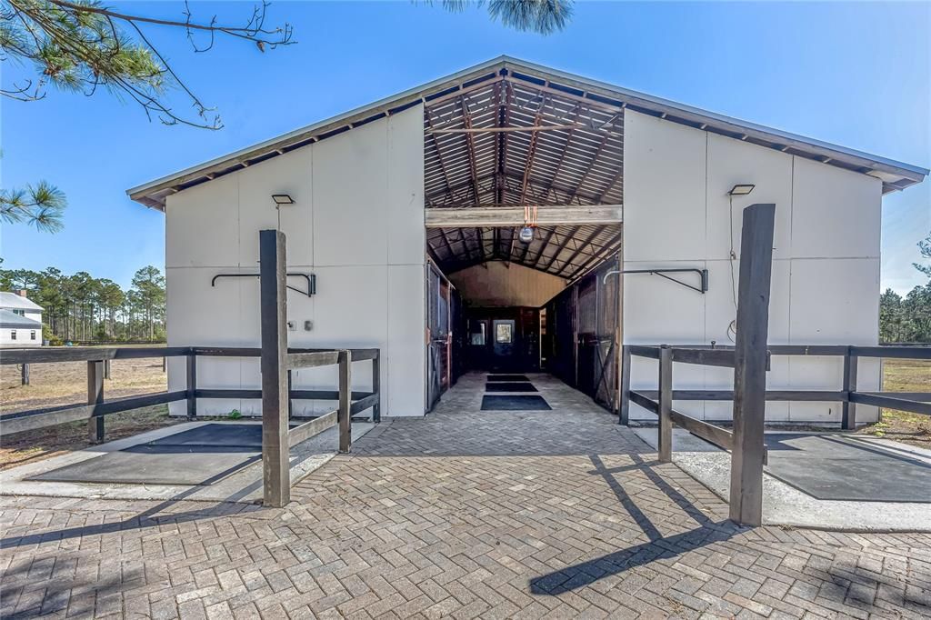 For Sale: $1,399,000 (6 beds, 4 baths, 4331 Square Feet)