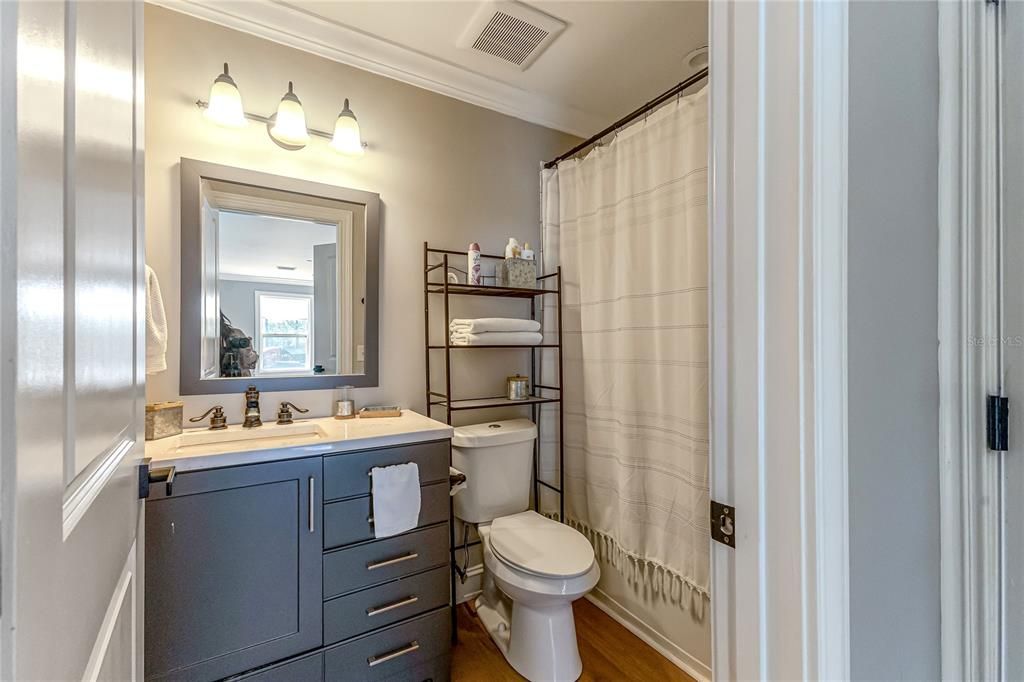 For Sale: $1,399,000 (6 beds, 4 baths, 4331 Square Feet)
