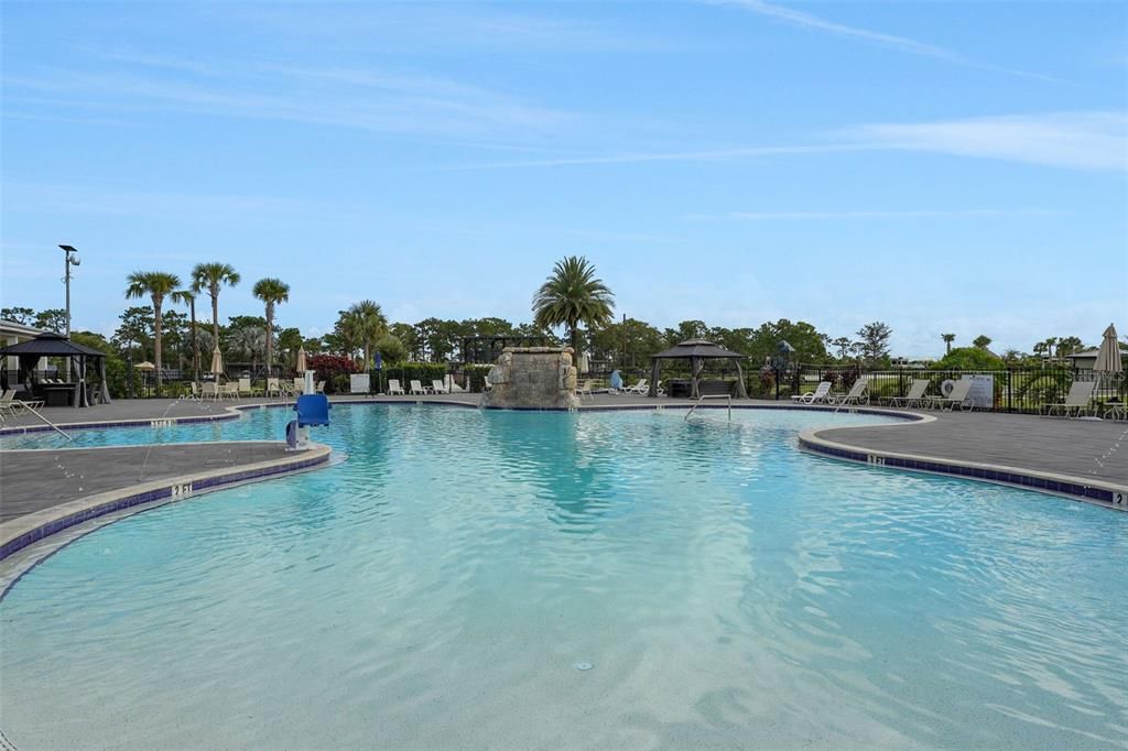 待售: $189,900 (0.09 acres)