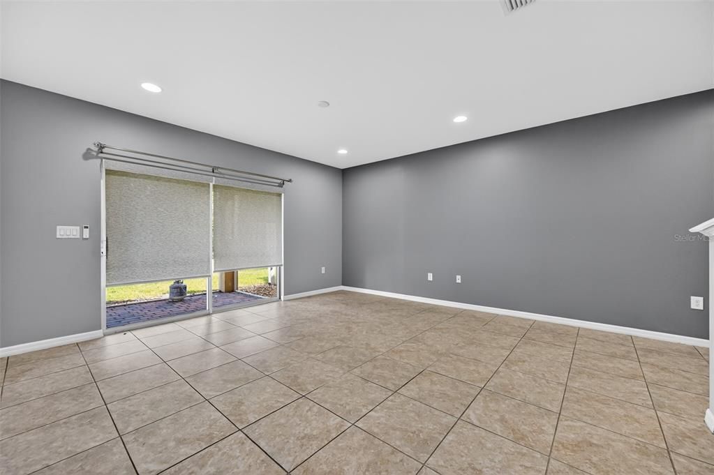 For Sale: $289,000 (3 beds, 2 baths, 1829 Square Feet)