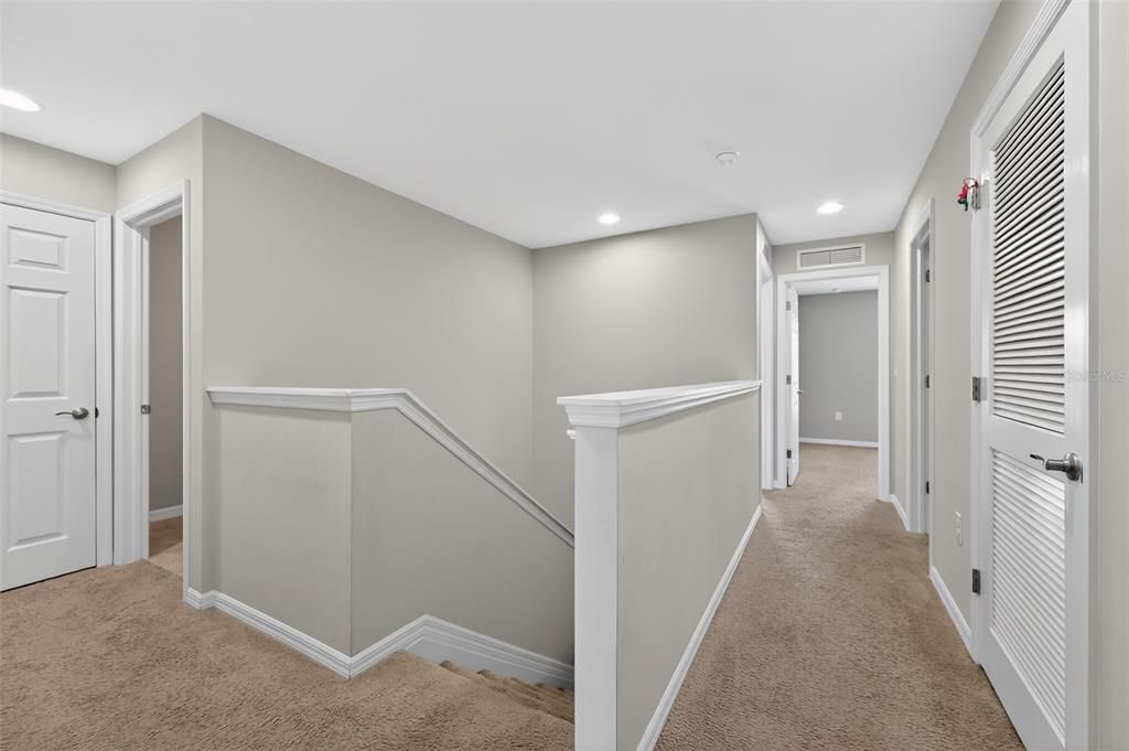 For Sale: $289,000 (3 beds, 2 baths, 1829 Square Feet)