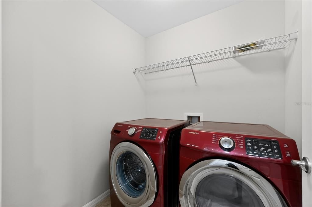 For Sale: $289,000 (3 beds, 2 baths, 1829 Square Feet)