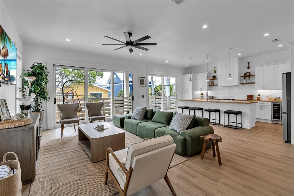 For Sale: $3,475,000 (7 beds, 6 baths, 3025 Square Feet)
