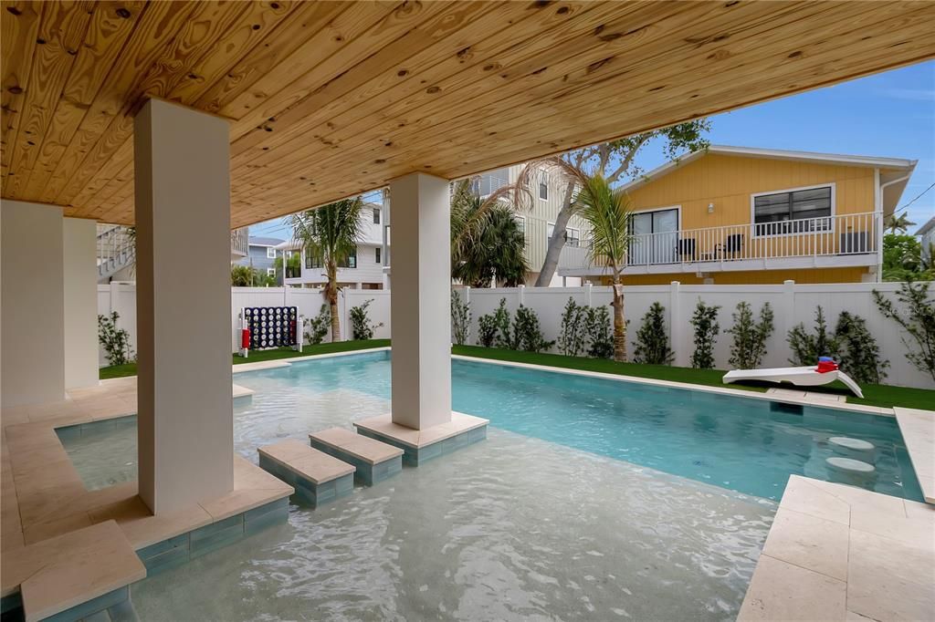 For Sale: $3,475,000 (7 beds, 6 baths, 3025 Square Feet)