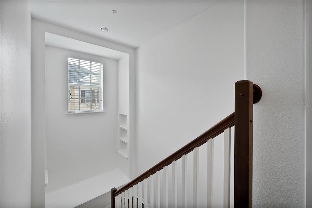 En Venta: $650,000 (3 camas, 3 baños, 2064 Pies cuadrados)