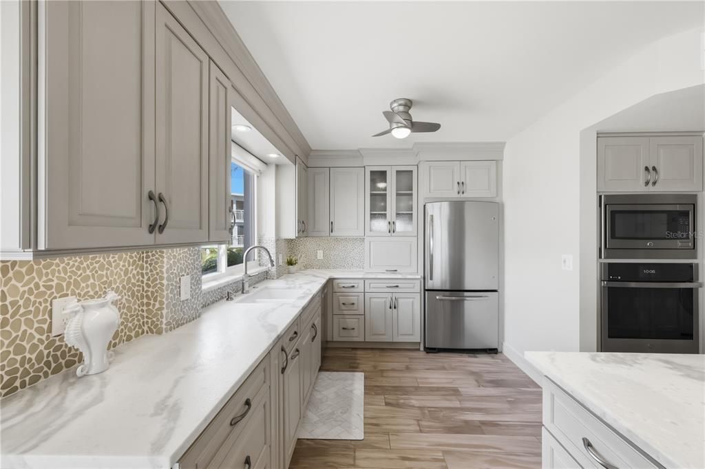 For Sale: $1,135,000 (3 beds, 2 baths, 2103 Square Feet)