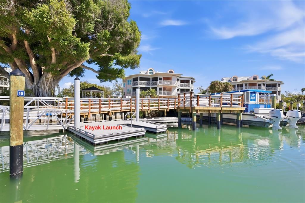 For Sale: $1,135,000 (3 beds, 2 baths, 2103 Square Feet)