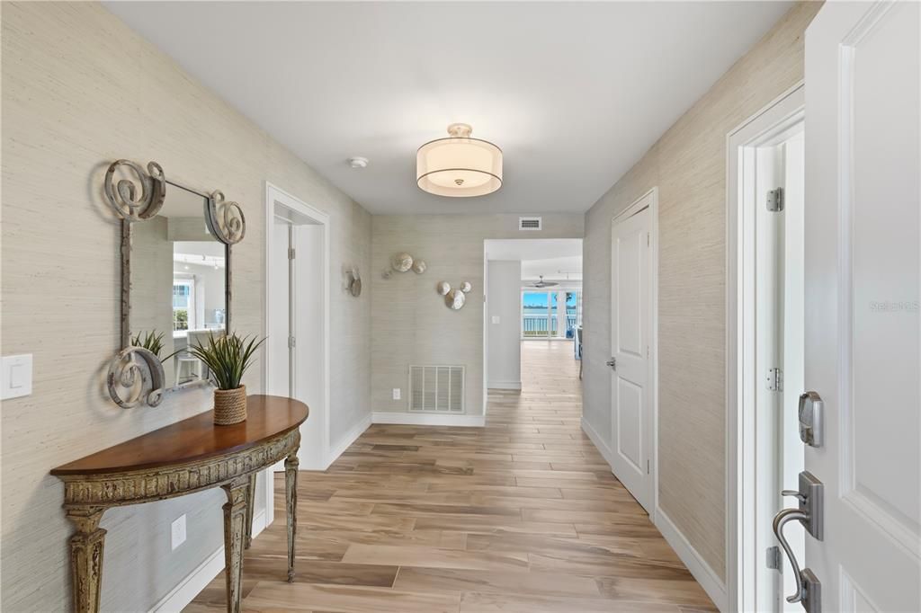 For Sale: $1,135,000 (3 beds, 2 baths, 2103 Square Feet)