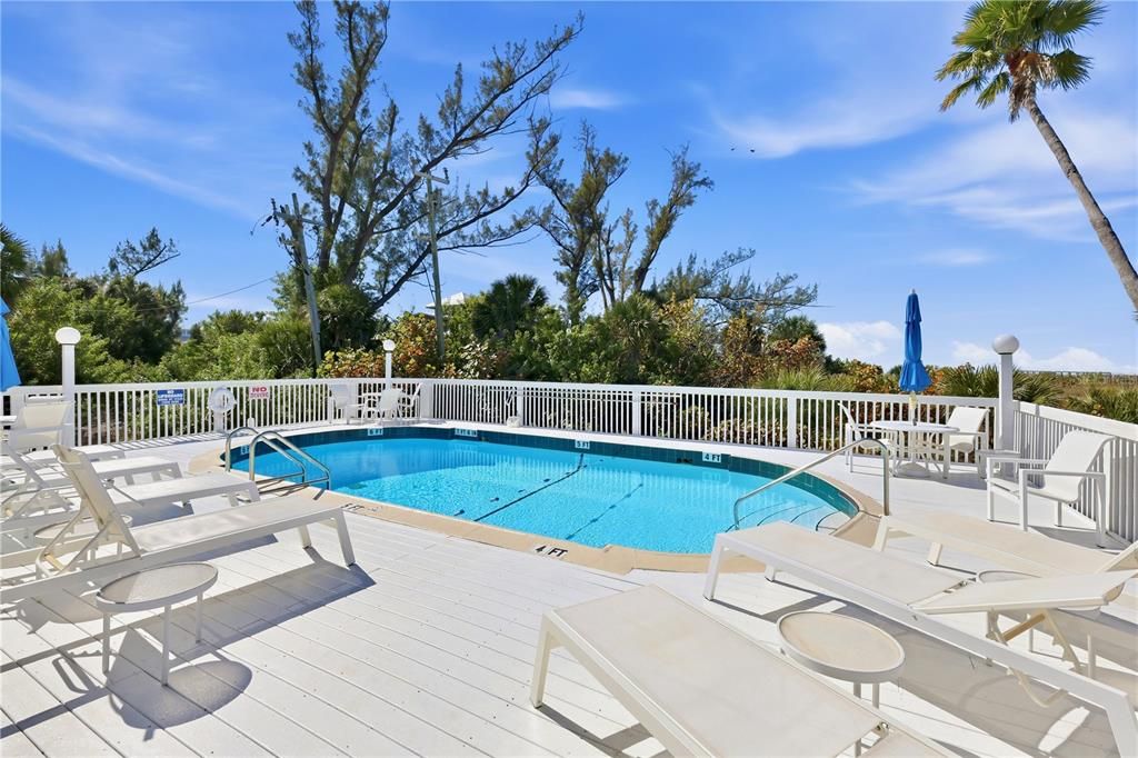 For Sale: $1,135,000 (3 beds, 2 baths, 2103 Square Feet)