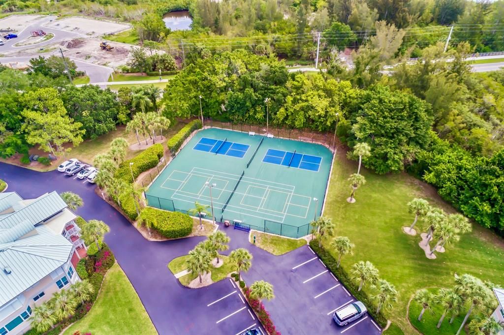 For Sale: $1,135,000 (3 beds, 2 baths, 2103 Square Feet)