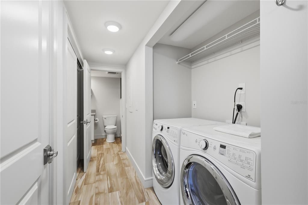 For Sale: $1,135,000 (3 beds, 2 baths, 2103 Square Feet)