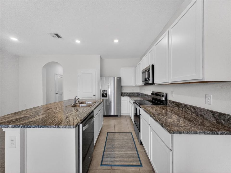 Active With Contract: $234,990 (3 beds, 2 baths, 1688 Square Feet)