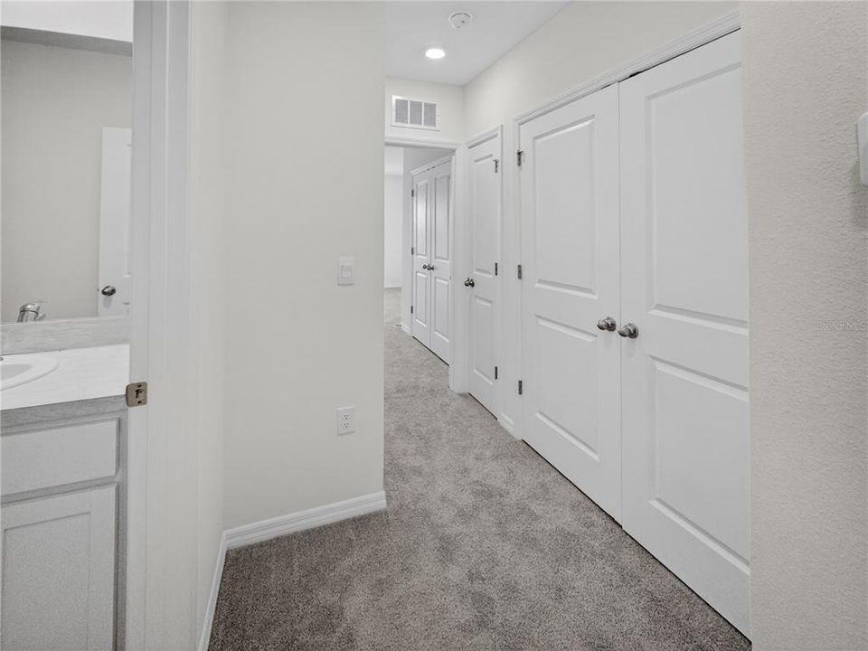 Active With Contract: $234,990 (3 beds, 2 baths, 1688 Square Feet)