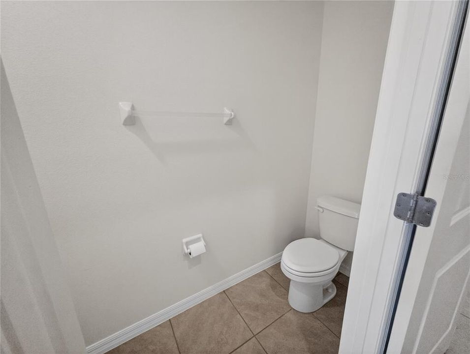 Active With Contract: $234,990 (3 beds, 2 baths, 1688 Square Feet)