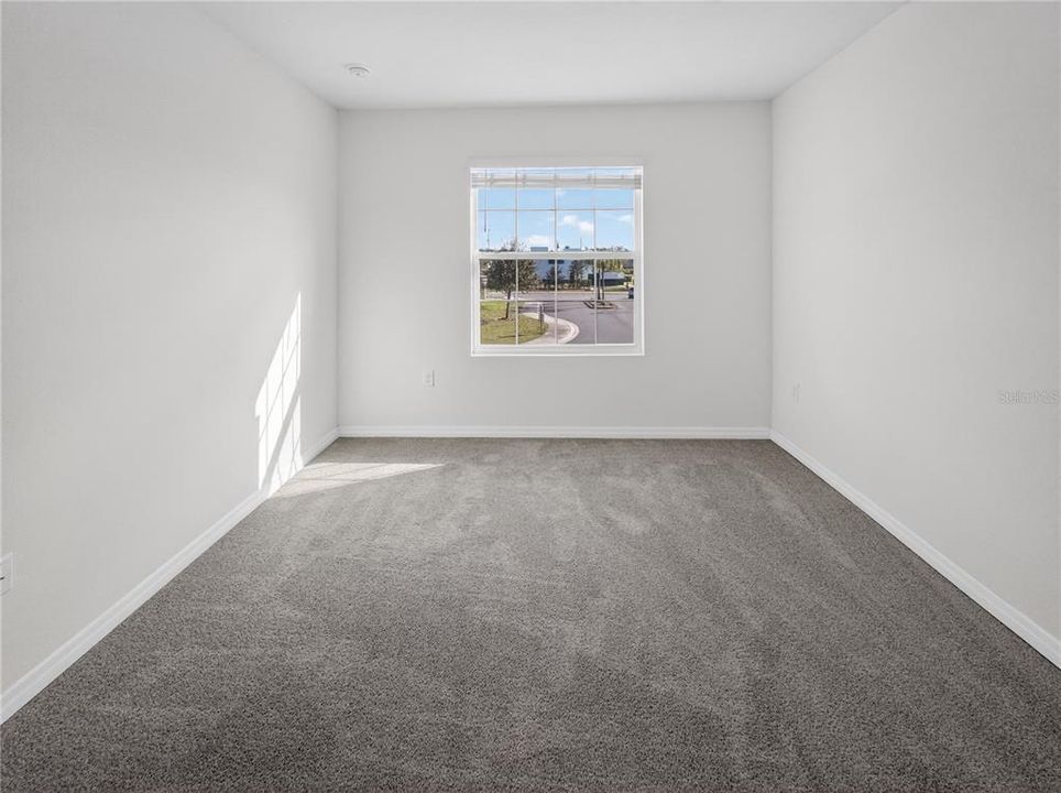 Active With Contract: $234,990 (3 beds, 2 baths, 1688 Square Feet)