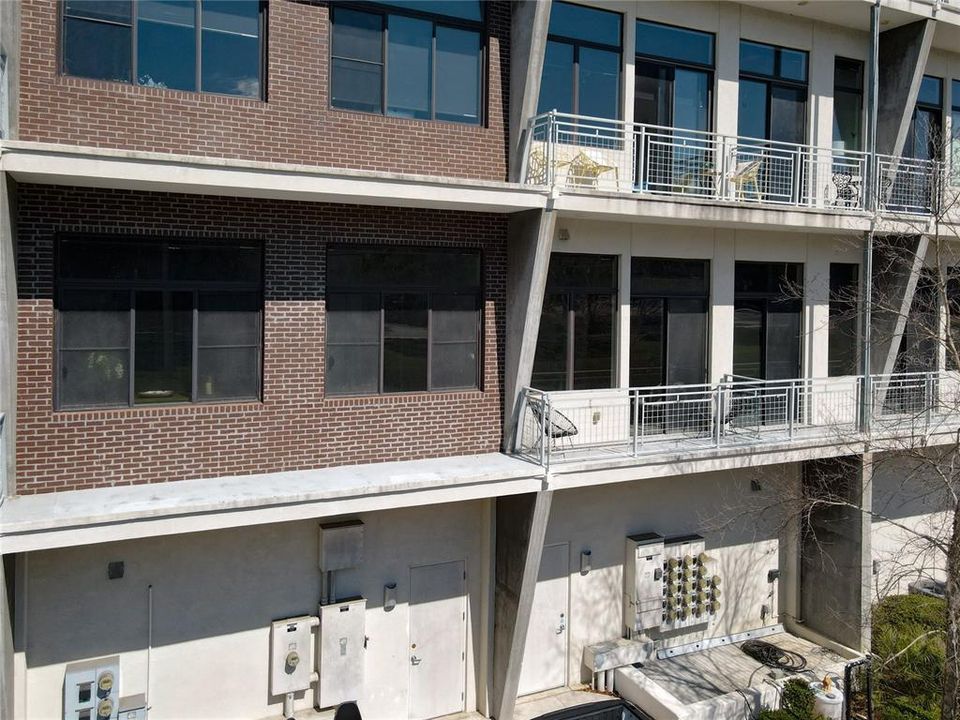 На продажу: $469,900 (2 спален, 1 ванн, 1077 Квадратных фут)