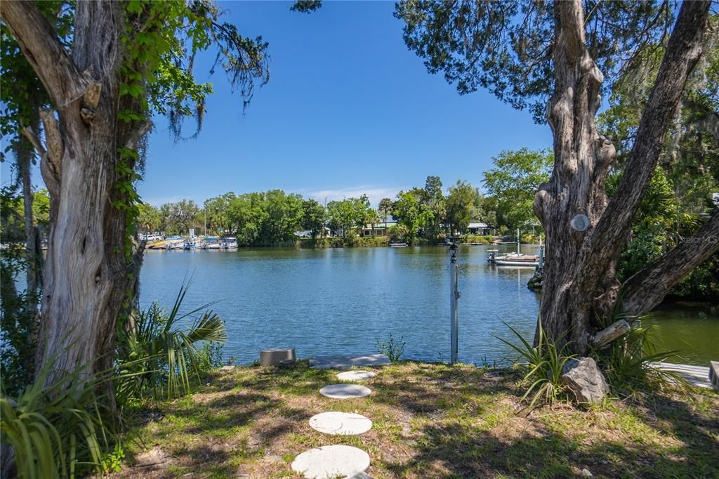 For Sale: $499,000 (3 beds, 2 baths, 1224 Square Feet)