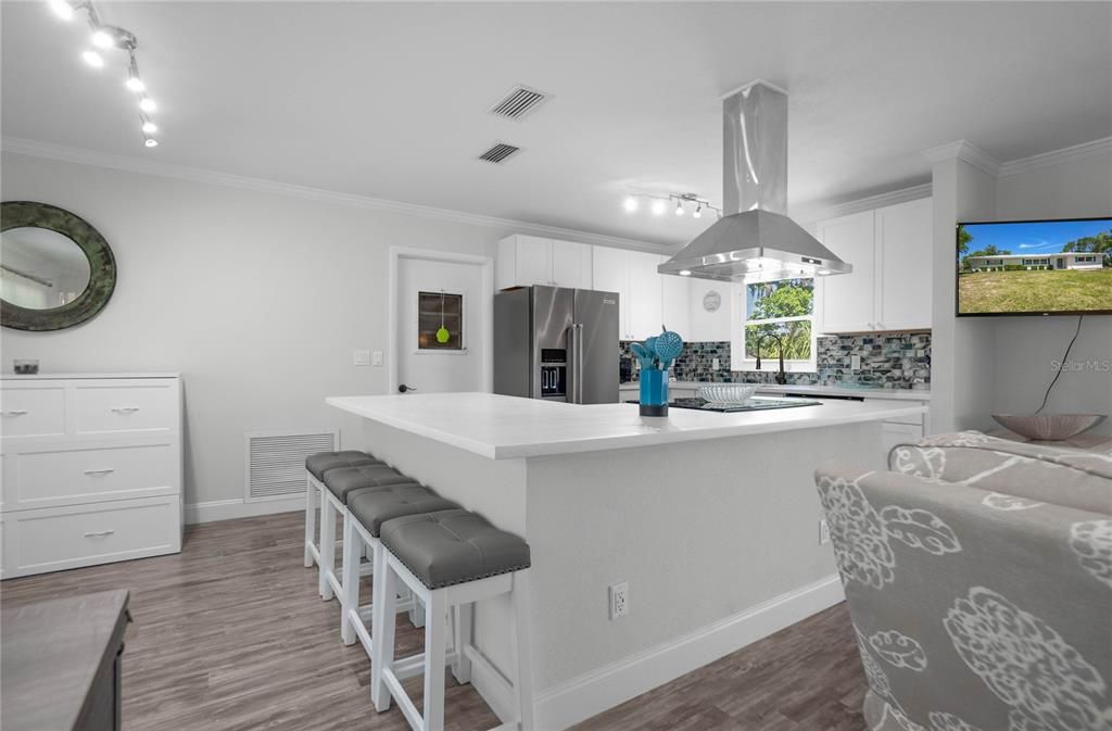 For Sale: $499,000 (3 beds, 2 baths, 1224 Square Feet)