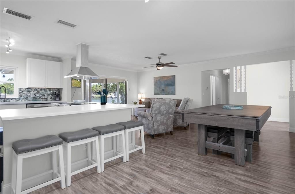 For Sale: $499,000 (3 beds, 2 baths, 1224 Square Feet)