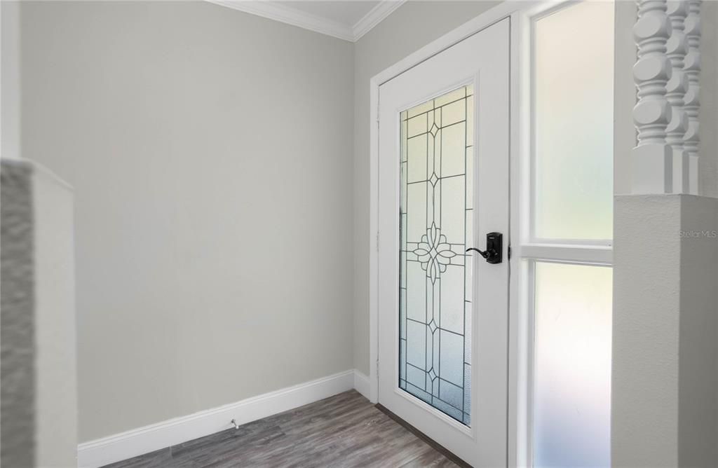 For Sale: $499,000 (3 beds, 2 baths, 1224 Square Feet)