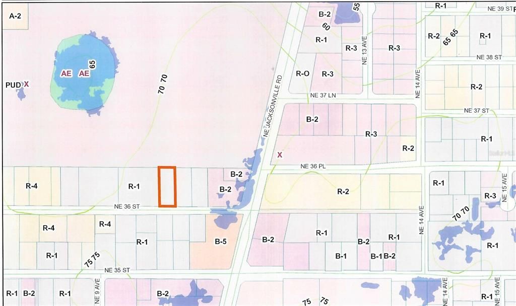 На продажу: $48,900 (0.55 acres)