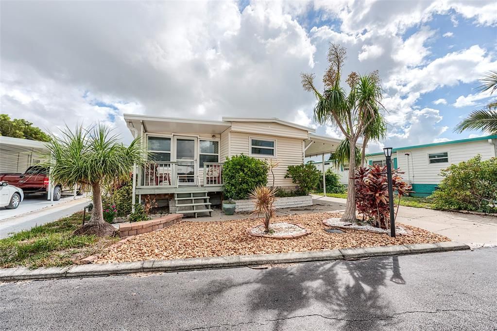 Vendido Recientemente: $169,000 (2 camas, 2 baños, 672 Pies cuadrados)