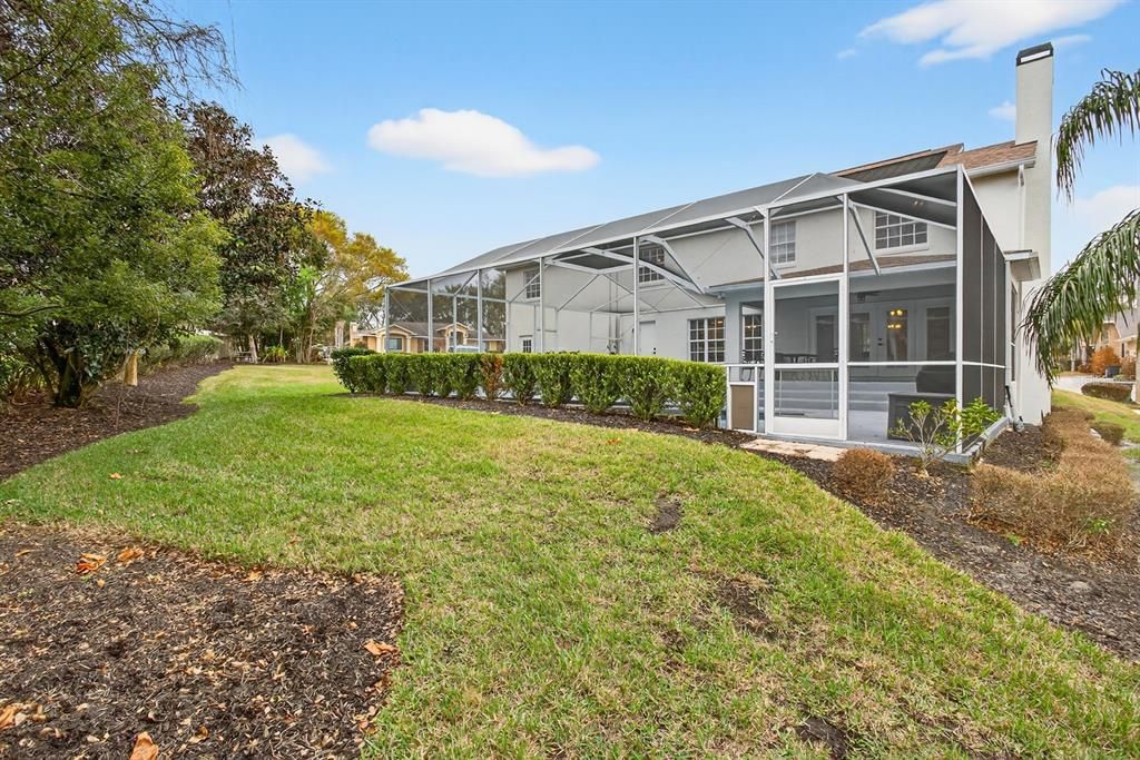 Activo con contrato: $634,900 (4 camas, 2 baños, 2553 Pies cuadrados)