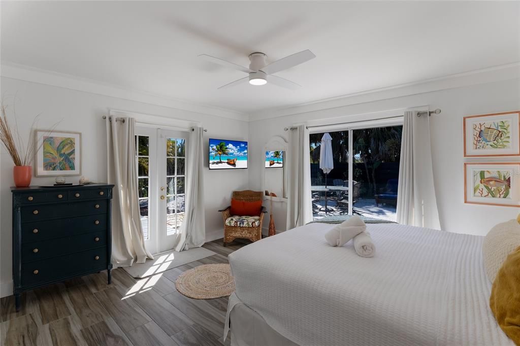 For Sale: $1,899,000 (3 beds, 2 baths, 2909 Square Feet)