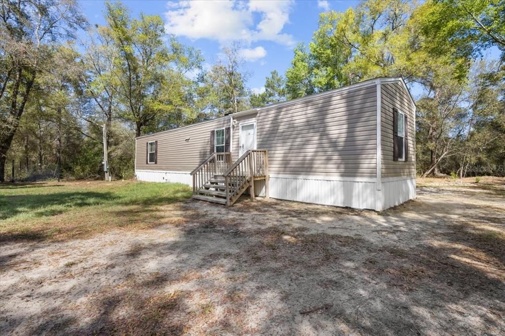 На продажу: $150,000 (2 спален, 2 ванн, 780 Квадратных фут)