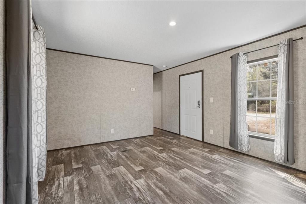 На продажу: $150,000 (2 спален, 2 ванн, 780 Квадратных фут)