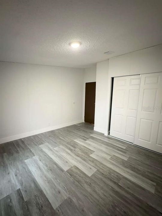 На продажу: $204,900 (4 спален, 2 ванн, 1707 Квадратных фут)