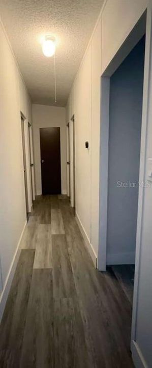 На продажу: $204,900 (4 спален, 2 ванн, 1707 Квадратных фут)