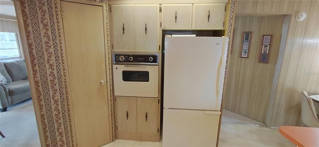 Activo con contrato: $77,400 (2 camas, 2 baños, 1152 Pies cuadrados)