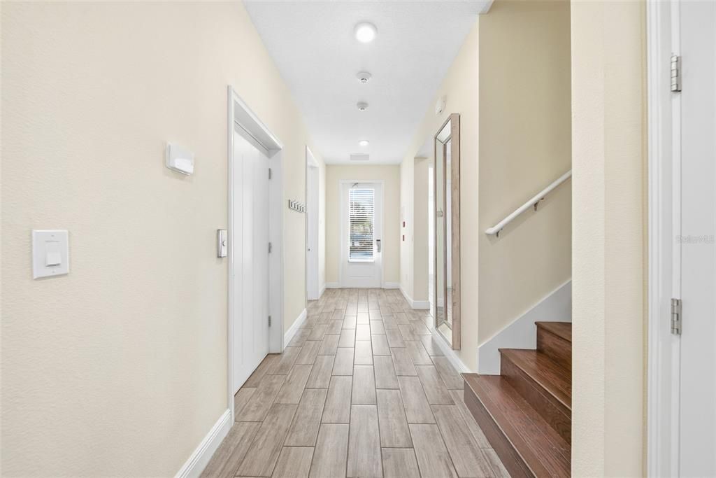 For Sale: $1,300,000 (7 beds, 8 baths, 4319 Square Feet)