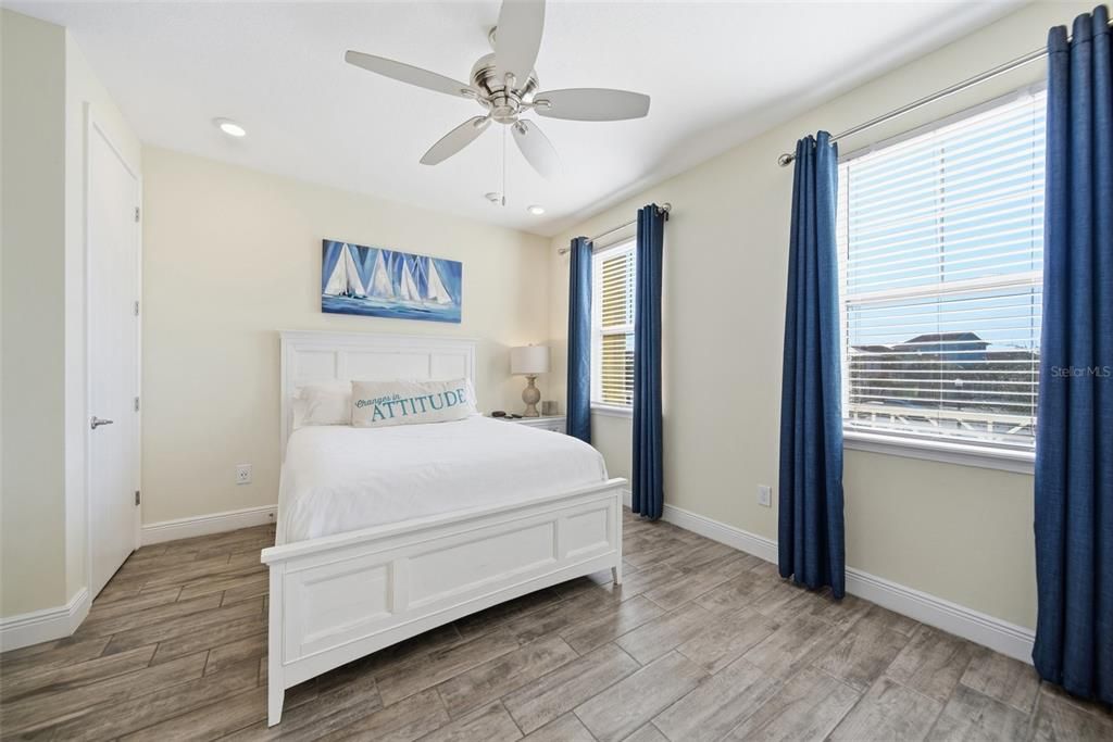 For Sale: $1,300,000 (7 beds, 8 baths, 4319 Square Feet)