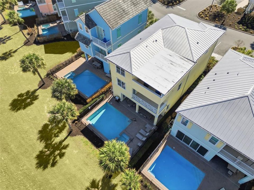 For Sale: $1,300,000 (7 beds, 8 baths, 4319 Square Feet)