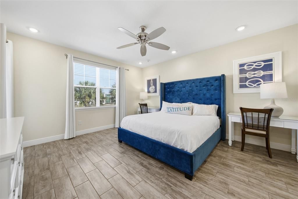 For Sale: $1,300,000 (7 beds, 8 baths, 4319 Square Feet)