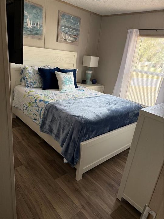 For Sale: $189,900 (2 beds, 2 baths, 1344 Square Feet)