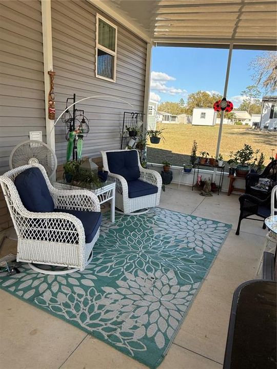 For Sale: $189,900 (2 beds, 2 baths, 1344 Square Feet)