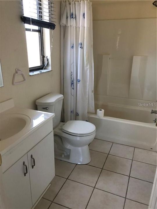 En Renta: $1,300 (2 camas, 2 baños, 984 Pies cuadrados)