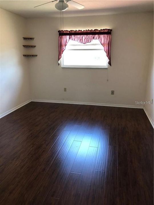 En Renta: $1,300 (2 camas, 2 baños, 984 Pies cuadrados)