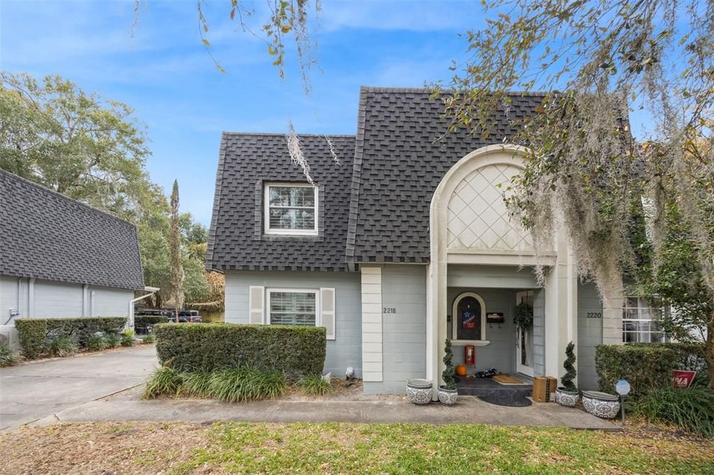 For Sale: $329,000 (2 beds, 1 baths, 1116 Square Feet)