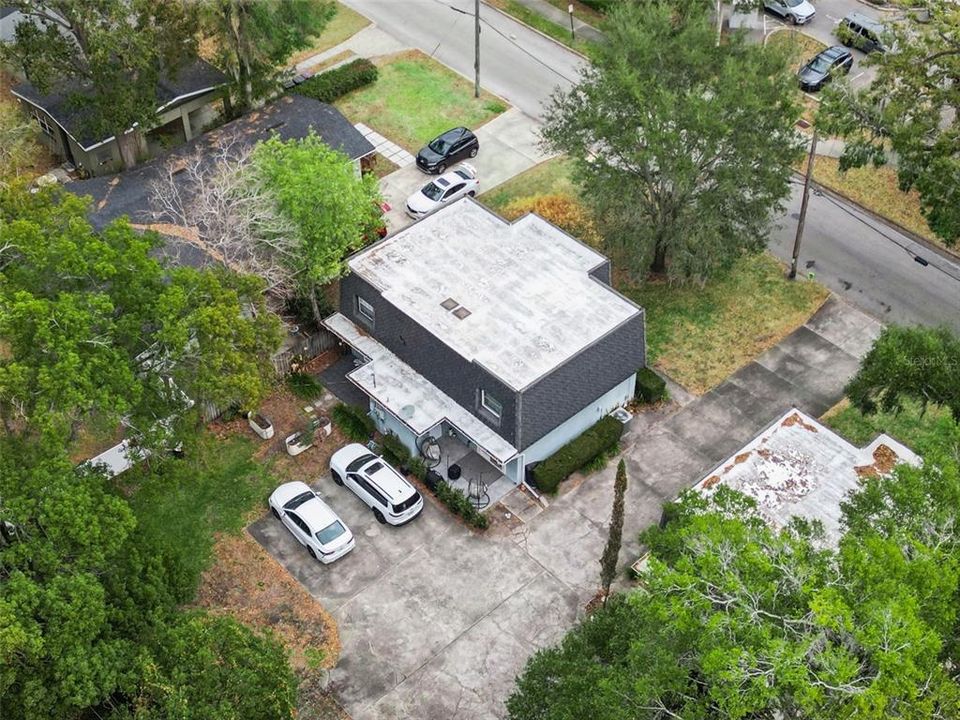 For Sale: $329,000 (2 beds, 1 baths, 1116 Square Feet)