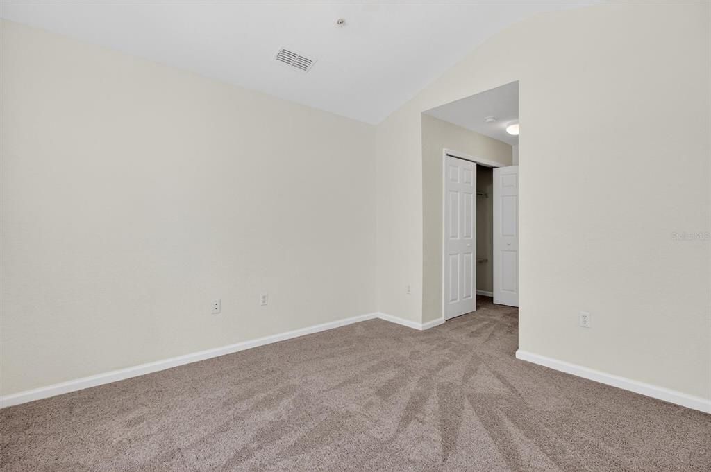 Active With Contract: $290,000 (3 beds, 2 baths, 1682 Square Feet)