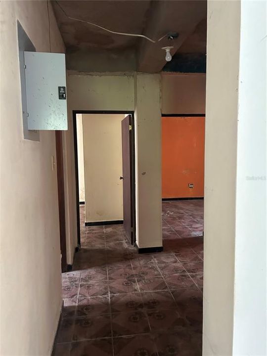 For Sale: $93,000 (3 beds, 1 baths, 1260 Square Feet)