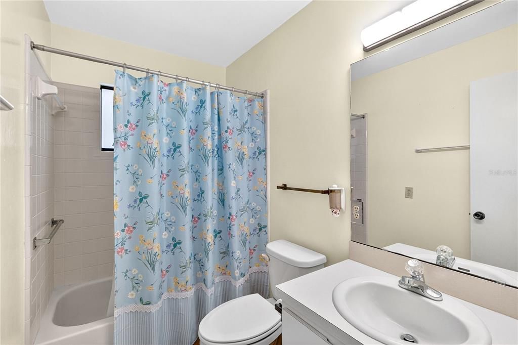 En Venta: $199,000 (2 camas, 2 baños, 1072 Pies cuadrados)