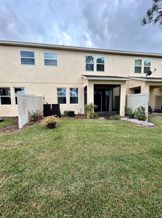 出租: $2,300 (3 贝兹, 2 浴室, 1751 平方英尺)