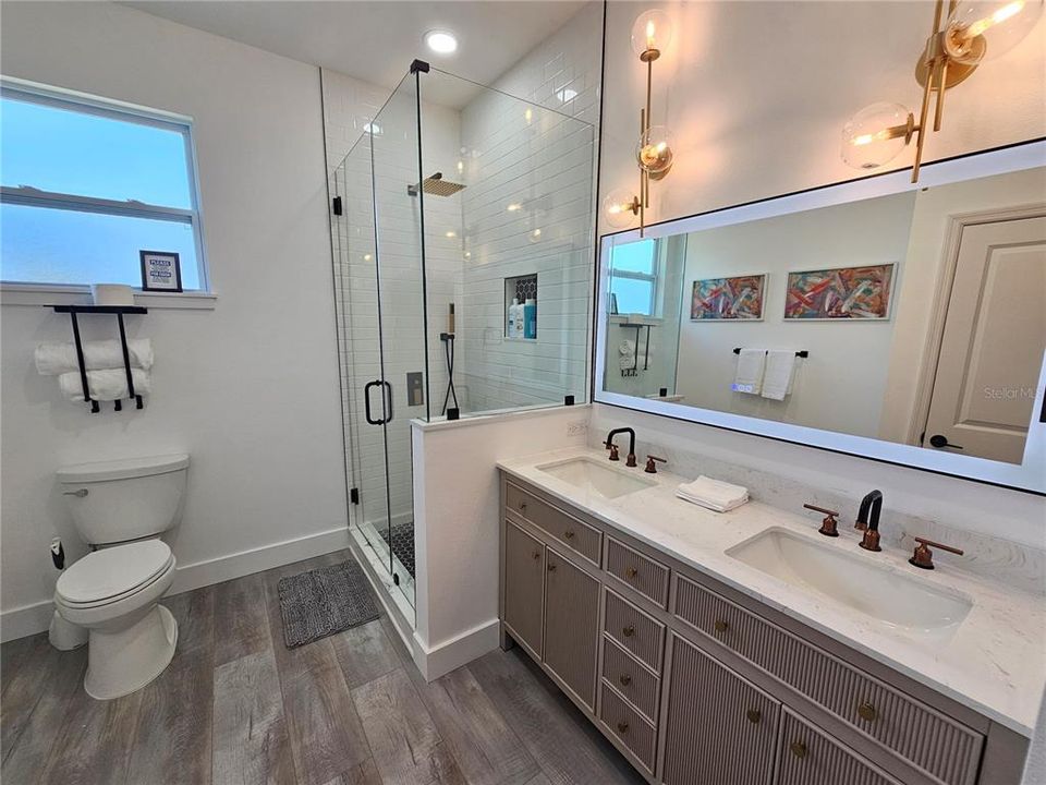 В аренду: $6,995 (5 спален, 4 ванн, 2918 Квадратных фут)