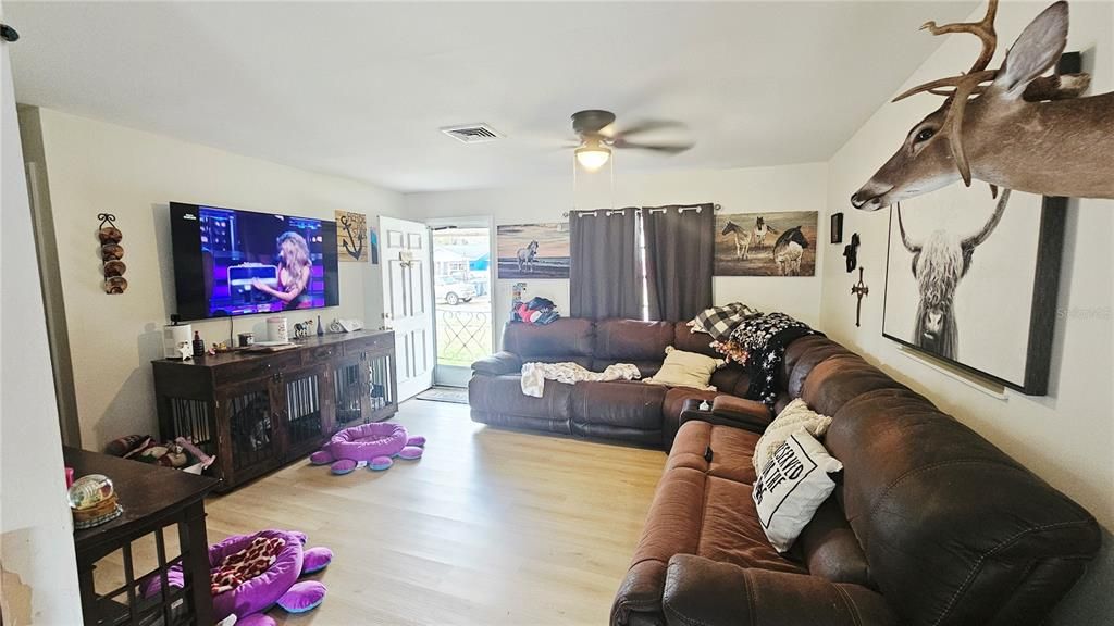 En Venta: $299,999 (4 camas, 1 baños, 1262 Pies cuadrados)
